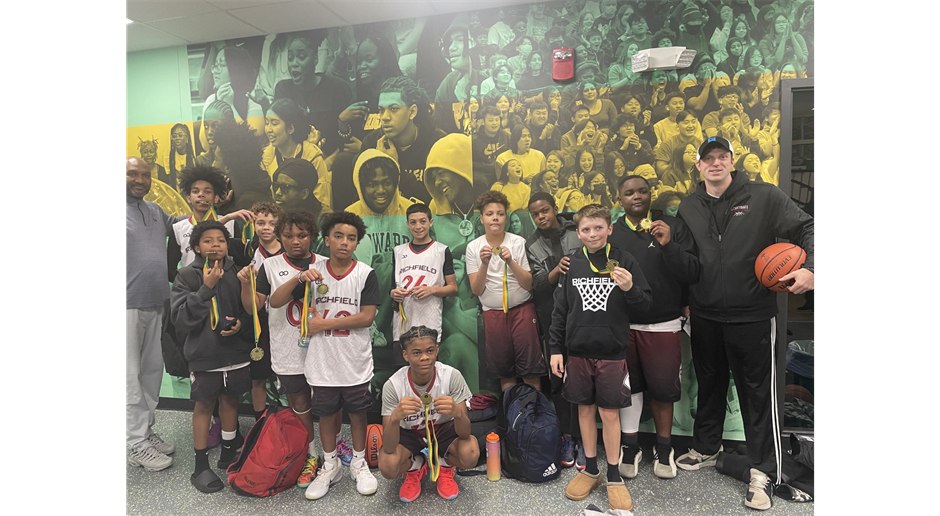 7th grade red 1st place at Pirate Invitational